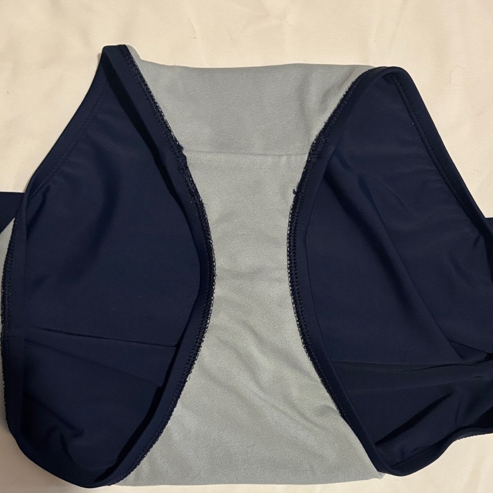 Speedo Bottoms size Medium BOTTOM ONLY - Picture 5 of 7